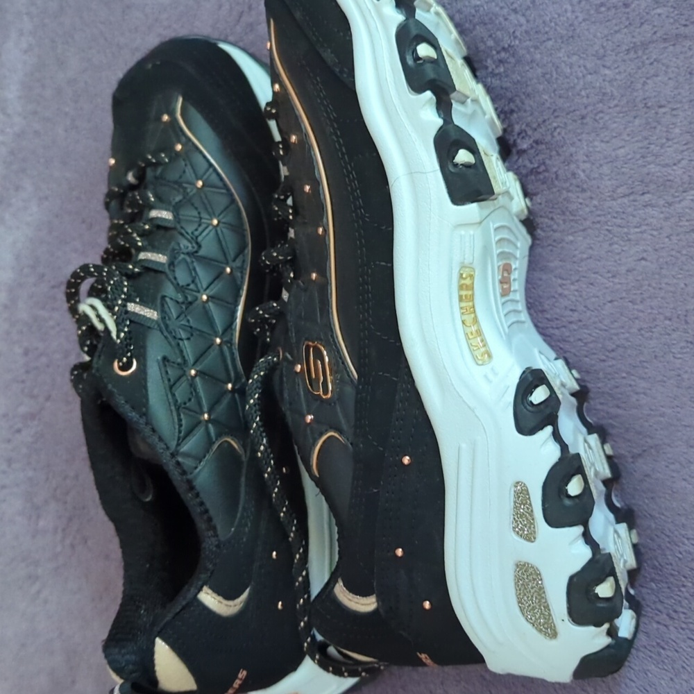 Women's Skechers D' Lites Black & Rose Gold Casual Sneakers